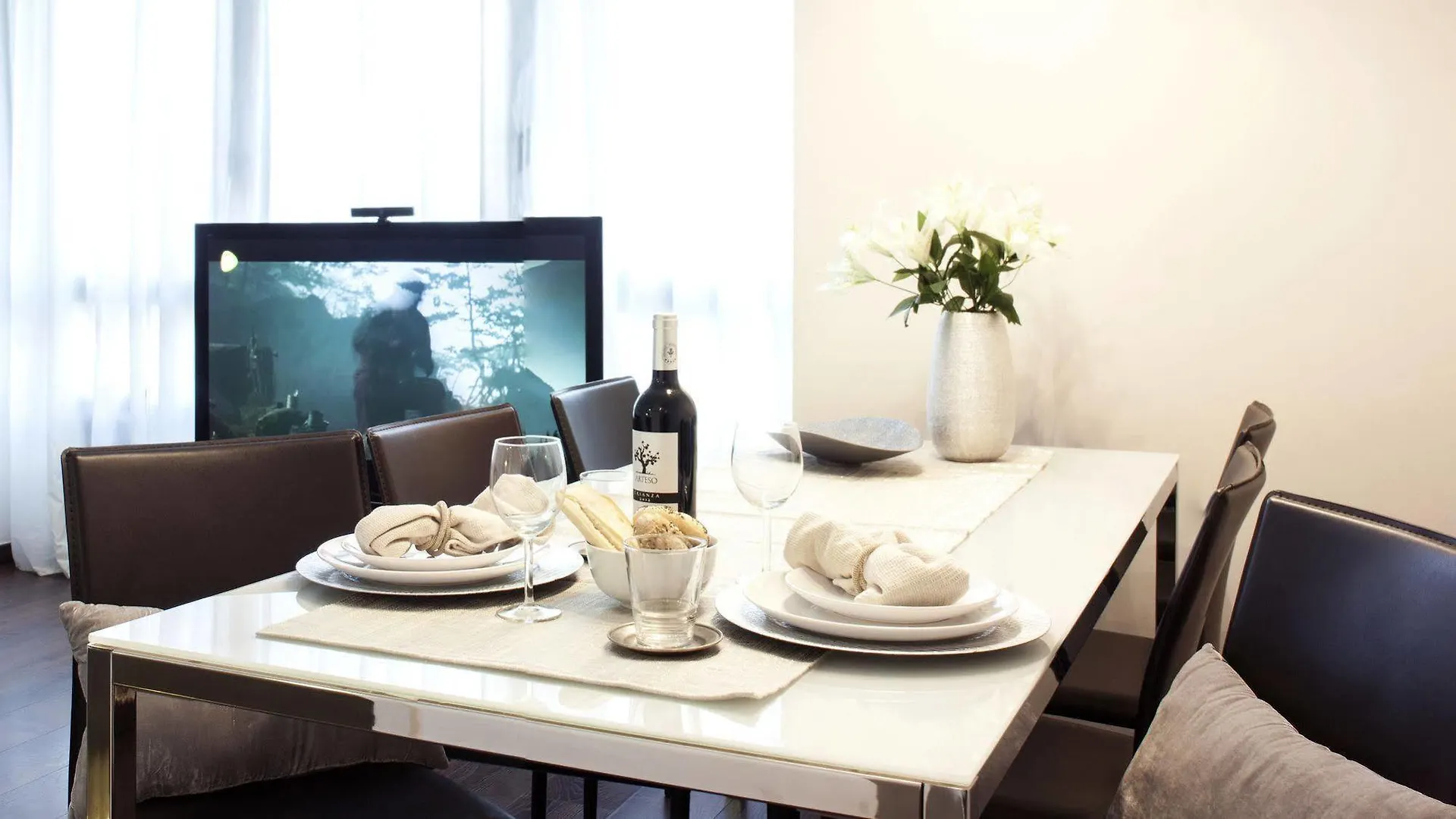 Bas Apartments Gracia Barcelona 0*,