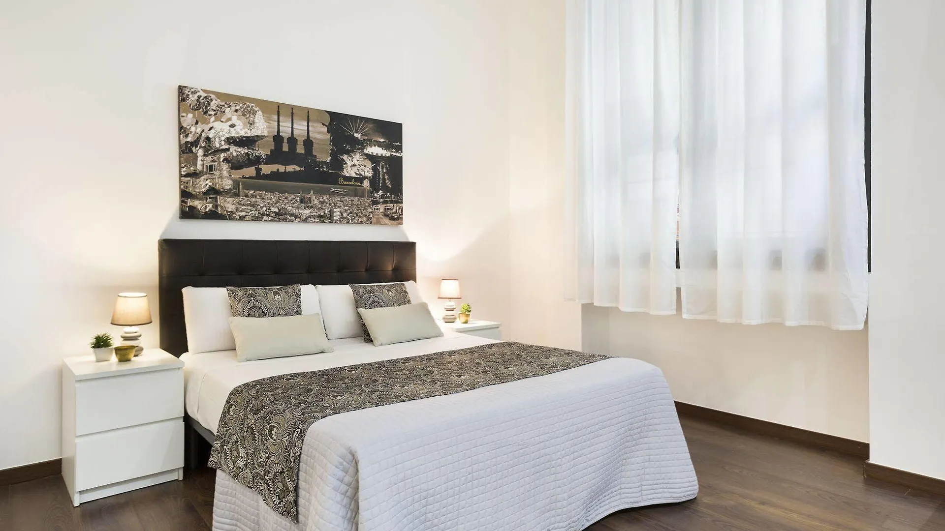 Bas Apartments Gracia Barcelona 0*,  Spain